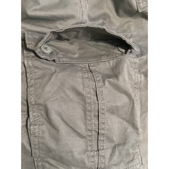 Good Fellow Men’s Gray Cargo Shorts, Sz 38, 11” Inseam Extra Seat Room NWT - Picture 5 of 7
